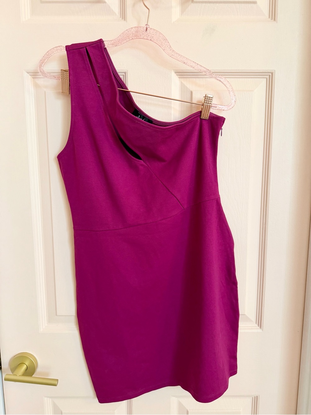 $5 SALE Purple‎ one shoulder Lulus dress